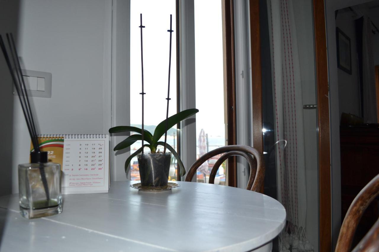 B&B Charming House Salerno Luaran gambar
