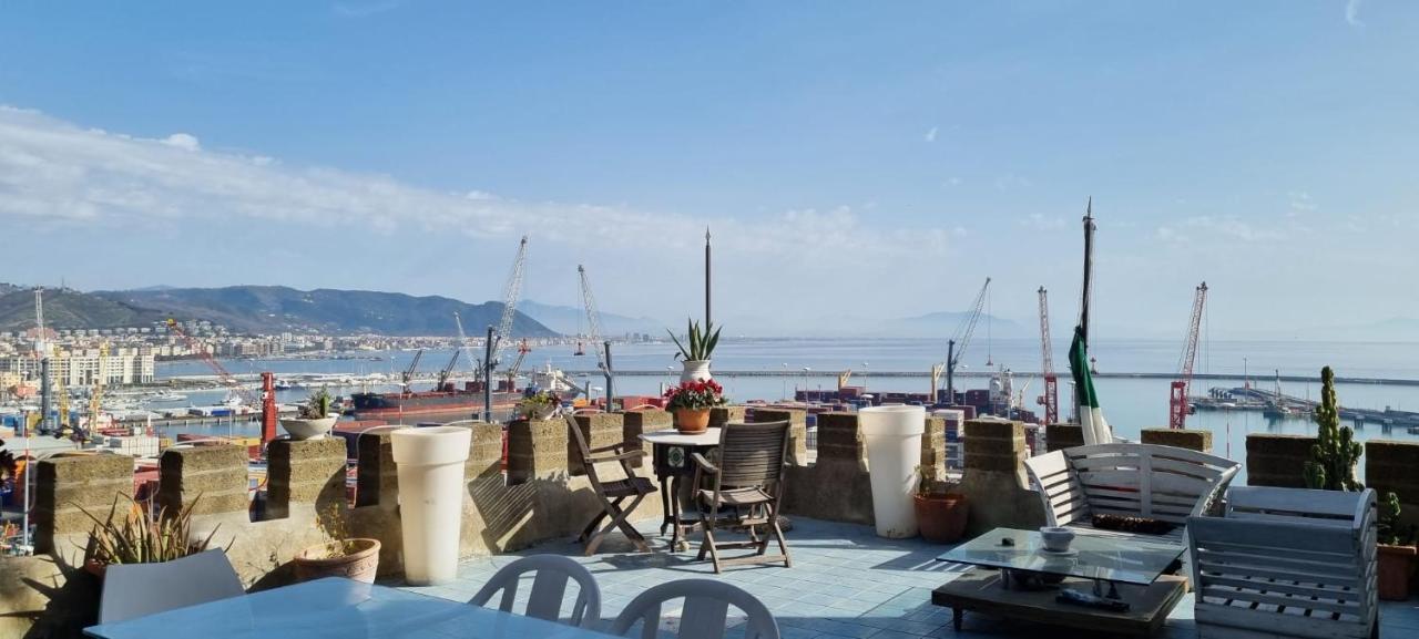 B&B Charming House Salerno Luaran gambar