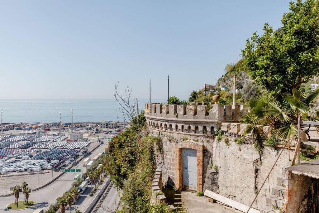 B&B Charming House Salerno Luaran gambar